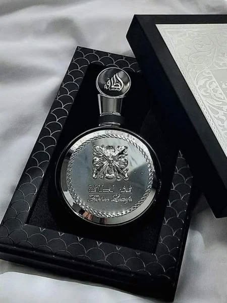 Lattafa Fakhar Black