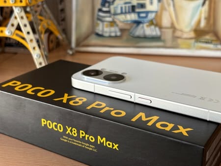 POCO X8 Pro Max